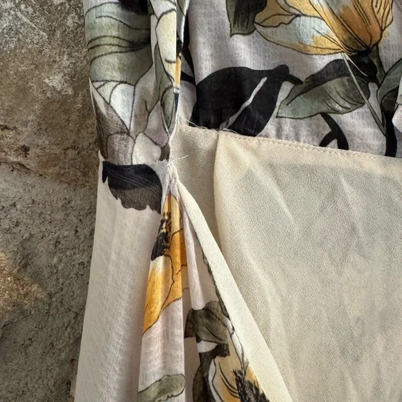 Secret Mission Super Natural Celia Maxi Open Back Dress in Poppy yellow - Picture 10 of 11